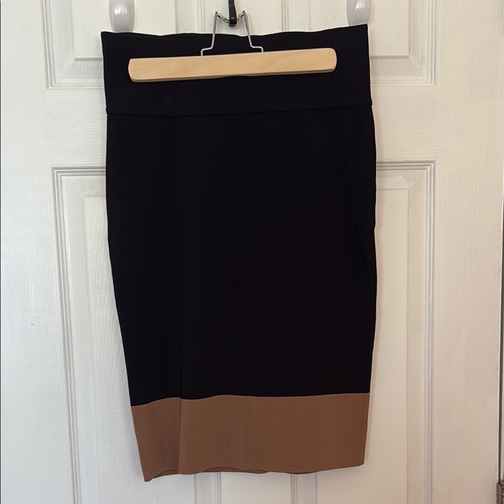 Express Black and Brown Body Con Pencil Skirt Midi-Length Size Medium EUC
